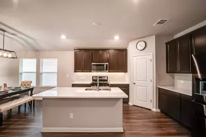 403 Grapefruit Road, Hutto, TX 78634 - Photo 11