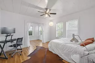 1202 E 29th St, Austin, TX 78722 - Photo 9