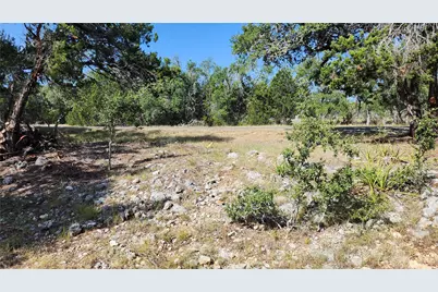 104 Stonegate Lane, Dripping Springs, TX 78620 - Photo 11