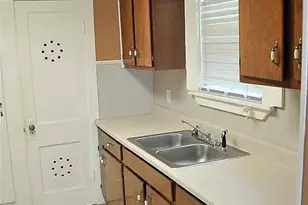 1523 S Robertson Ave, Tyler, TX 75701 - Photo 7