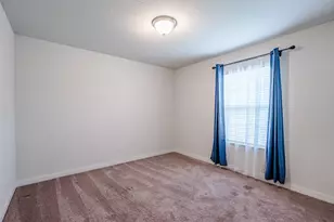 304 Hibiscus Dr, Hutto, TX 78634 - Photo 15