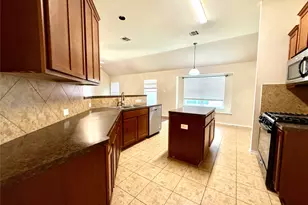1213 Rainbow Parke Dr, Round Rock, TX 78665 - Photo 5