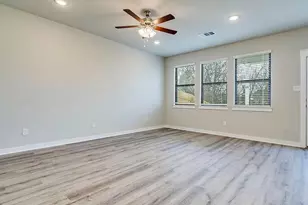 515C Fieldwood Dr, Buda, TX 78610 - Photo 3