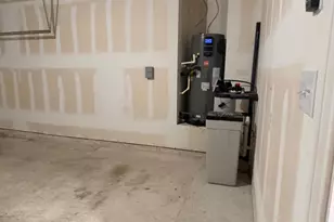 329 Los Cobos Ln, Georgetown, TX 78626 - Photo 39