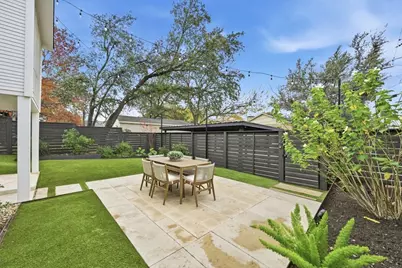 807 W 30th Street, Austin, TX 78705 - Photo 33