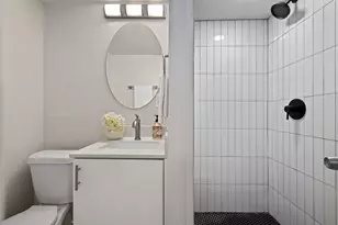 807 W 30th St, Austin, TX 78705 - Photo 39