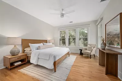 807 W 30th Street, Austin, TX 78705 - Photo 19