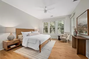 807 W 30th St, Austin, TX 78705 - Photo 19