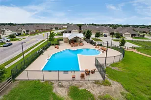 7404 Albany Dr, Austin, TX 78754 - Photo 39