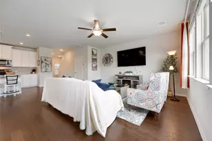 7404 Albany Dr, Austin, TX 78754 - Photo 11