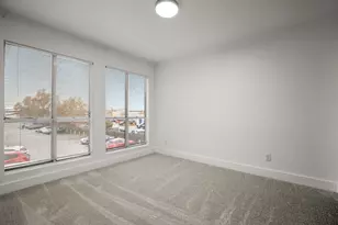 909 Reinli St, Austin, TX 78751 - Photo 15