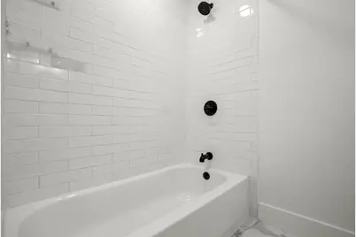 909 Reinli Street #103, Austin, TX 78751 - Photo 21