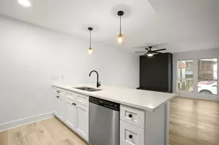 909 Reinli St, Austin, TX 78751 - Photo 7