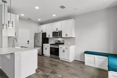 9421 Hunter Lane, Austin, TX 78748 - Photo 7