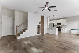 9421 Hunter Ln, Austin, TX 78748 - Photo 5