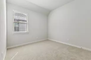 153 Tolo Dr, Elgin, TX 78621 - Photo 15