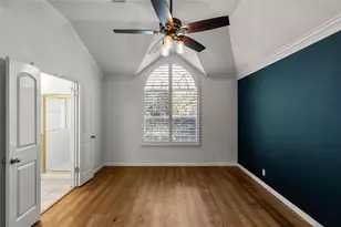 3901 Caney Creek Rd, Austin, TX 78732 - Photo 9