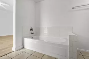 2018 W Rundberg Ln, Austin, TX 78758 - Photo 25