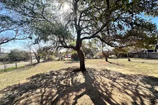 1501 Earle St, San Marcos, TX 78666 - Photo 33