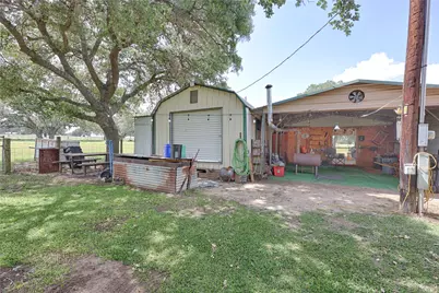 1276 County Road 216, Hallettsville, TX 77964 - Photo 19