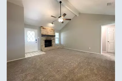 1008 Cresswell Drive, Pflugerville, TX 78660 - Photo 9