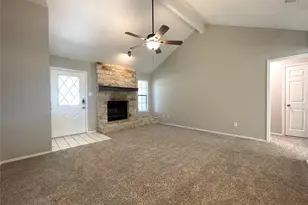 1008 Cresswell Dr, Pflugerville, TX 78660 - Photo 9