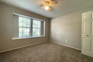 1008 Cresswell Dr, Pflugerville, TX 78660 - Photo 13