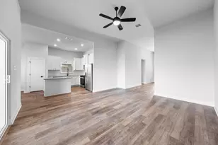 309 Lt John Decker Dr, San Marcos, TX 78666 - Photo 3