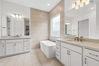 8908 Binnewater Way, Austin, TX 78744 - Photo 17