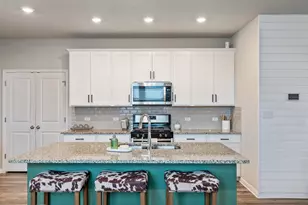331 Mountain Valley St, Georgetown, TX 78628 - Photo 13