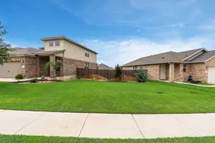 331 Mountain Valley St, Georgetown, TX 78628 - Photo 5
