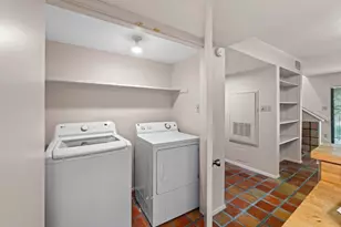 1135 Barton Hills Dr, Austin, TX 78704 - Photo 23