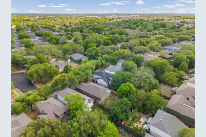 1404 Sir Thopas Trail, Austin, TX 78748 - Photo 31