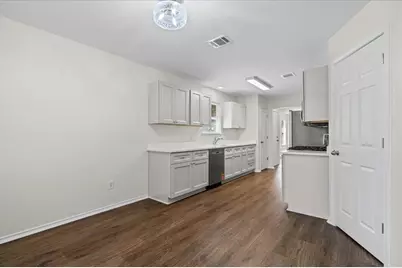 1404 Sir Thopas Trail, Austin, TX 78748 - Photo 15