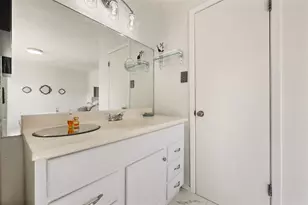 5100 Lambs Ln, Austin, TX 78744 - Photo 27