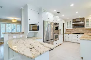 404 Almarion Dr, Austin, TX 78746 - Photo 7