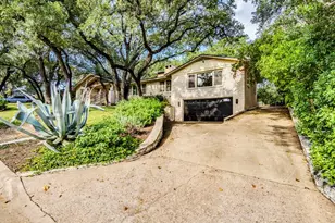 404 Almarion Dr, Austin, TX 78746 - Photo 3