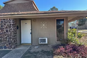 126 Conference Dr, Bastrop, TX 78602 - Photo 1