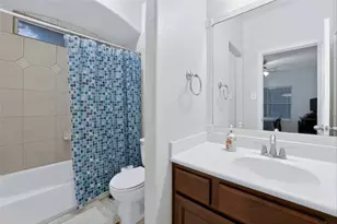 13013 Bloomfield Hills Ln, Austin, TX 78732 - Photo 25