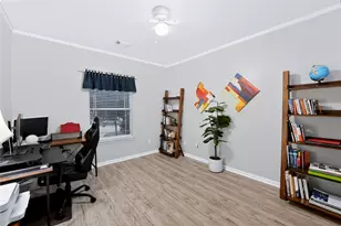 13013 Bloomfield Hills Ln, Austin, TX 78732 - Photo 29