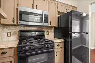 1102 Sahara Ave, Austin, TX 78745 - Photo 11