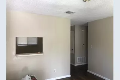 139 Elm Drive #303, Lockhart, TX 78644 - Photo 5