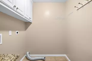 813 Woodson Dr, Caldwell, TX 77836 - Photo 15