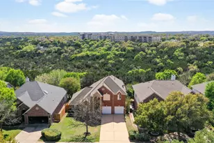 12709 Rush Creek Ln, Austin, TX 78732 - Photo 17