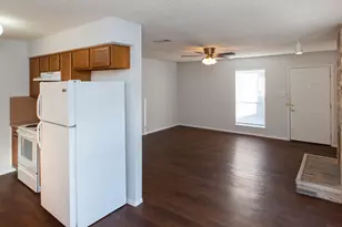 2102 Courtney St, Austin, TX 78745 - Photo 19
