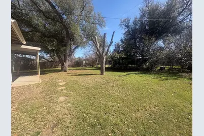 905 Kirk Street, Taylor, TX 76574 - Photo 13