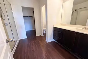 706 Luna Vista Dr, Hutto, TX 78634 - Photo 9