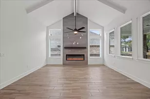315 Seaside Sparrow Wy, Kyle, TX 78640 - Photo 5