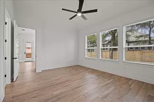315 Seaside Sparrow Wy, Kyle, TX 78640 - Photo 13