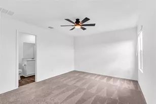 516 Rancho Del Cielo Loop, Jarrell, TX 76537 - Photo 19